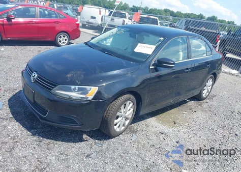 2014 Volkswagen Jetta 1.8T Se z USA, uszkodzony, nr VIN 3VWD17AJ4EM429576